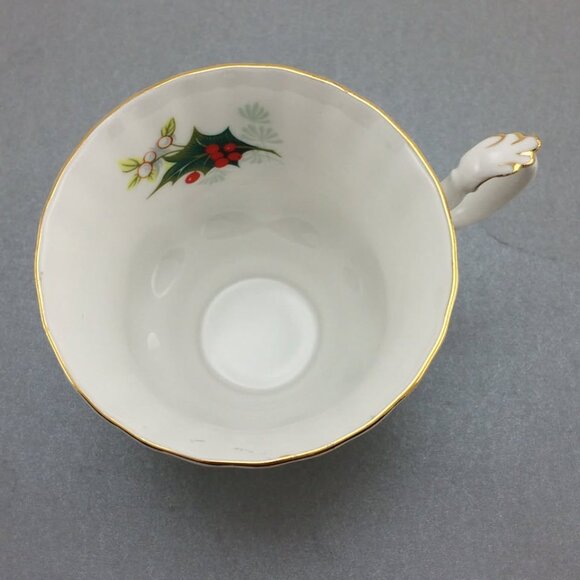 Vintage Christmas Yuletide Teacup Saucer Royal Albert Poinsettias Factory Second - Picture 5 of 10